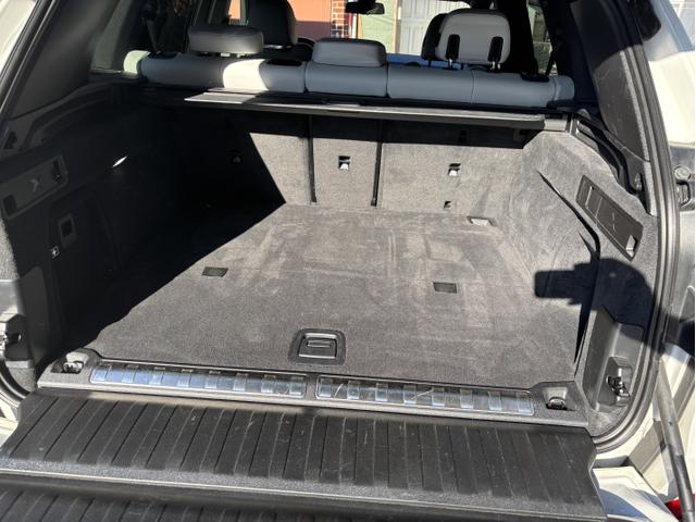 Photo of 2023 White BMW X5 PHEV