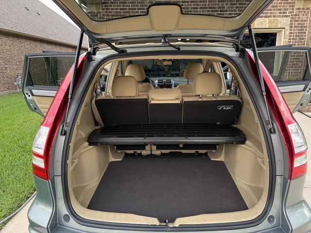 Photo of 2011 Green Honda CR-V