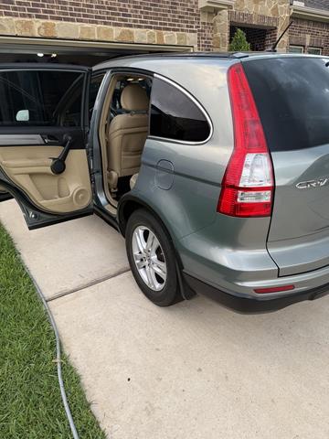 Photo of 2011 Green Honda CR-V