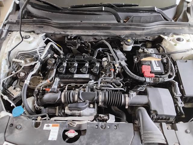 Photo of 2018 White Honda Accord