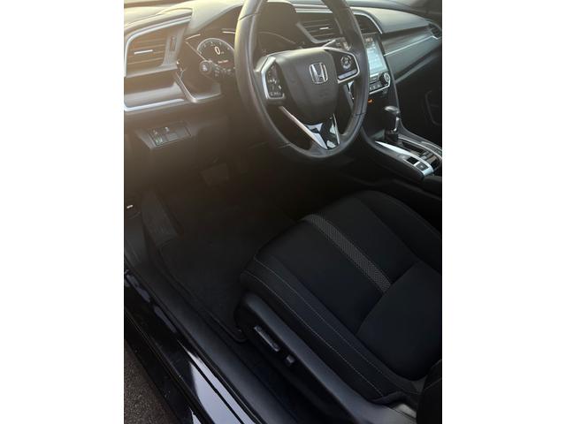 Photo of 2020 Black Honda Civic