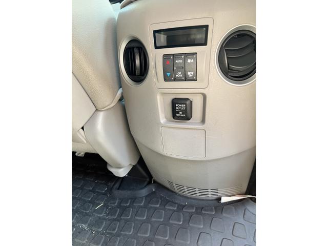 Photo of 2013 Gray Honda Pilot