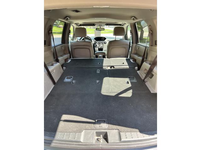 Photo of 2013 Gray Honda Pilot