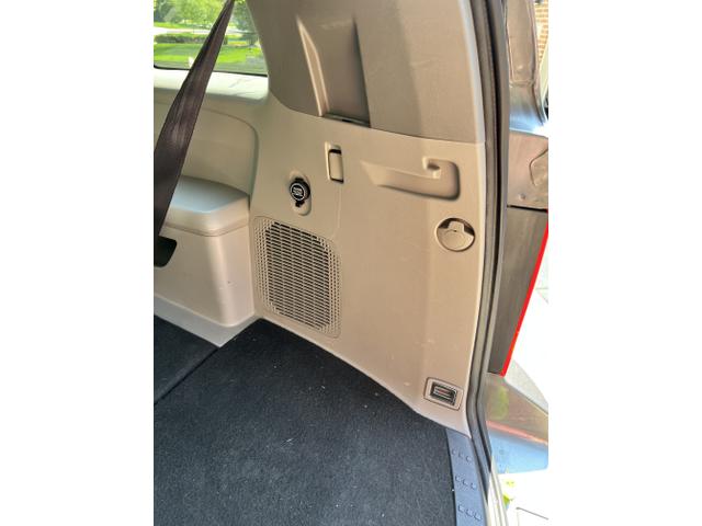 Photo of 2013 Gray Honda Pilot
