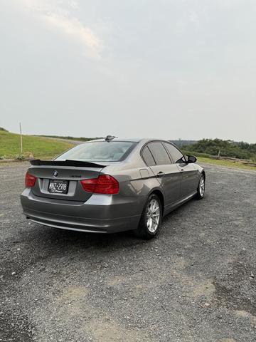 Photo of 2010 Gray BMW 328