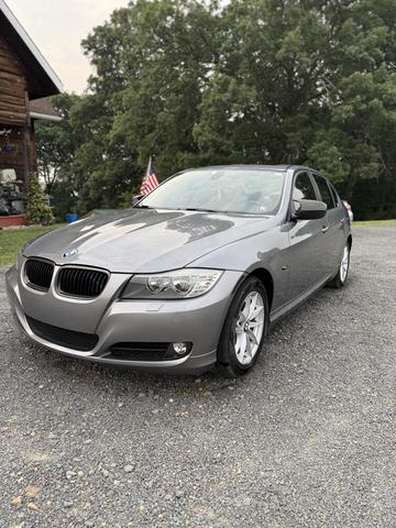 Photo of 2010 Gray BMW 328