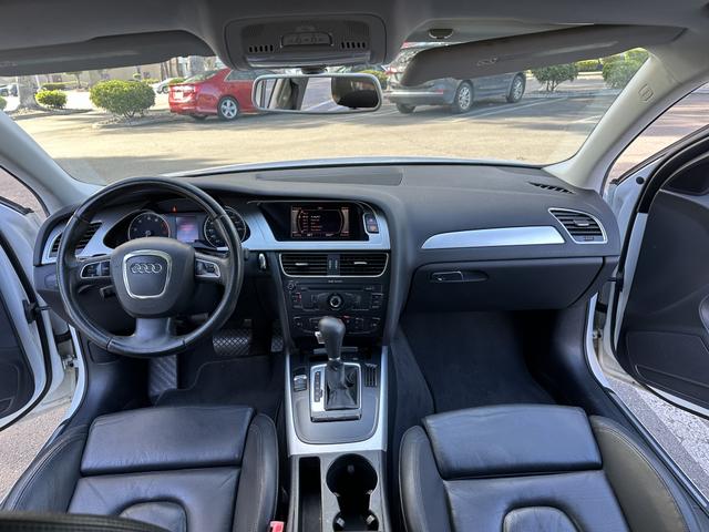 Photo of 2011 White Audi A4