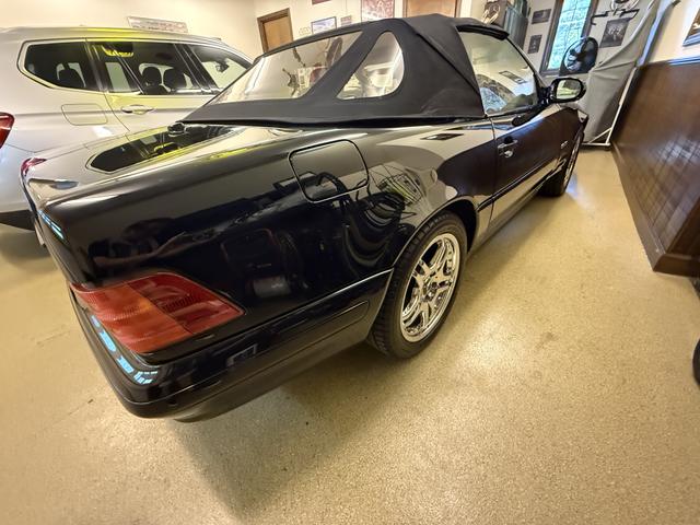 Photo of 2000 Black Mercedes-Benz SL-Class