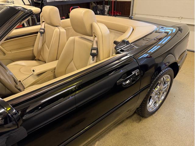 Photo of 2000 Black Mercedes-Benz SL-Class