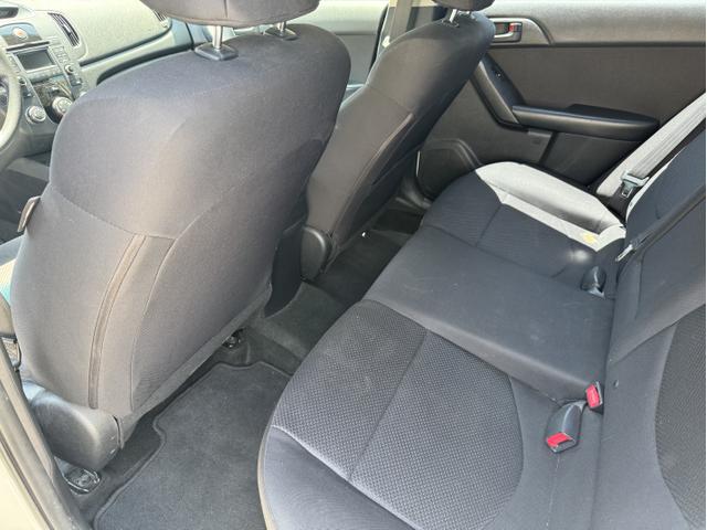 Photo of 2012 White Kia Forte
