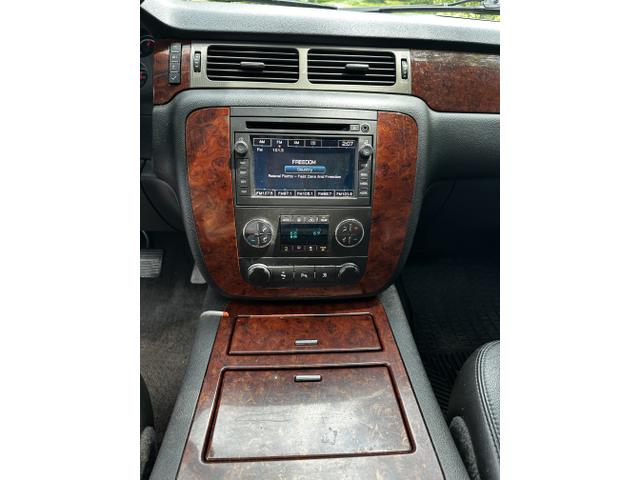 Photo of 2011 Black Chevrolet Tahoe