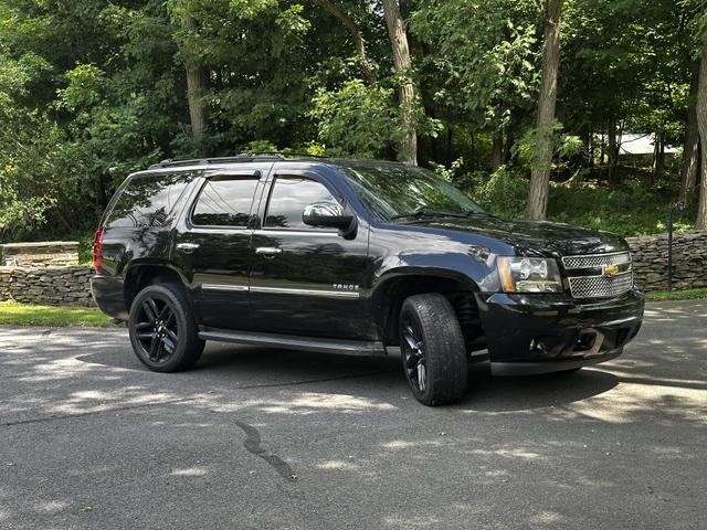 Photo of 2011 Black Chevrolet Tahoe