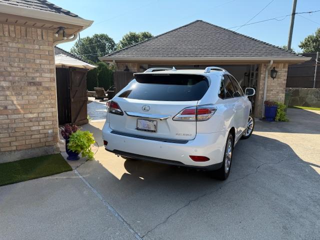 Photo of 2013 White Lexus RX 350
