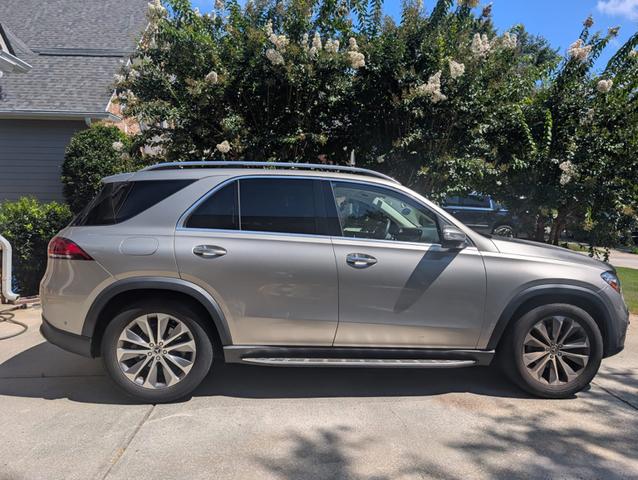 Photo of 2020 Silver Mercedes-Benz GLE 350