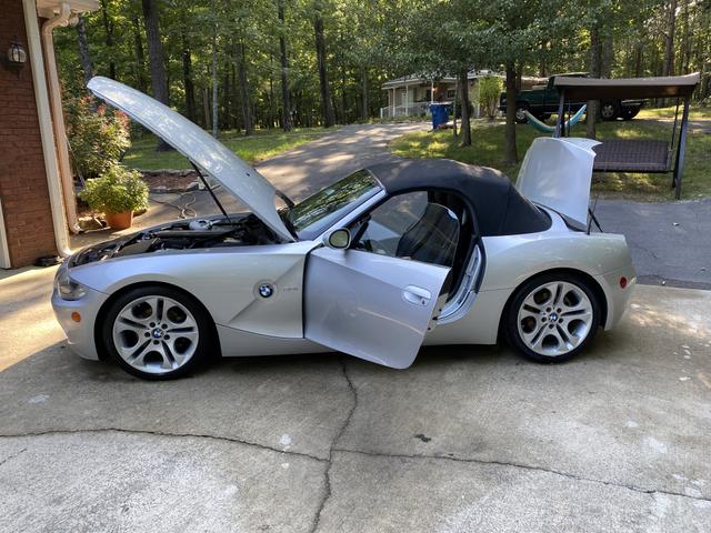 Photo of 2005 Silver BMW Z4
