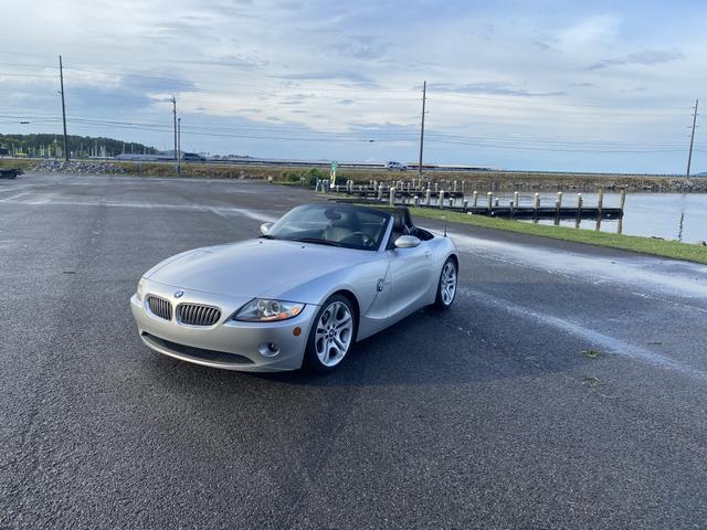Photo of 2005 Silver BMW Z4