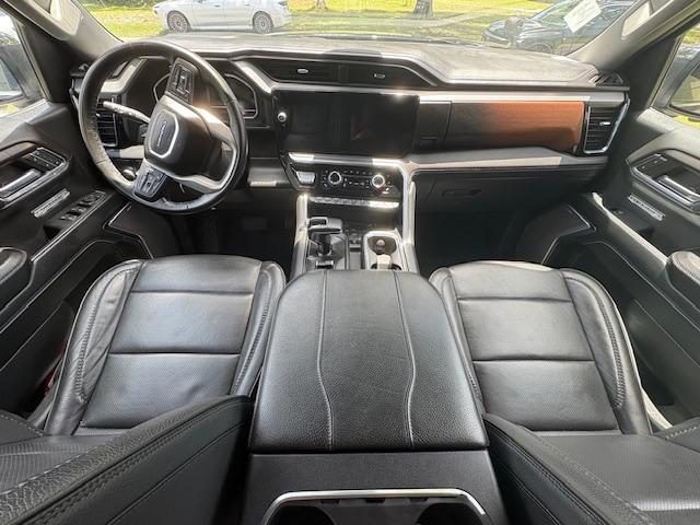 Photo of 2024 Black GMC Sierra 1500