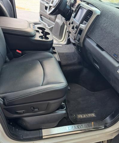 Photo of 2016 White RAM 2500