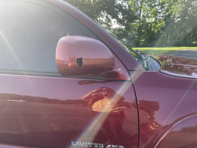 Photo of 2005 Red Toyota 4Runner