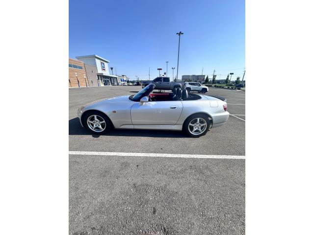 Photo of 2002 Silver Honda S2000