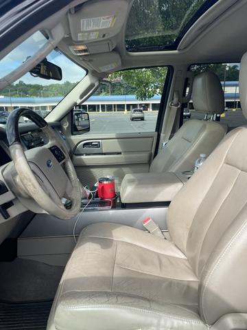 Photo of 2014 Brown Ford Expedition