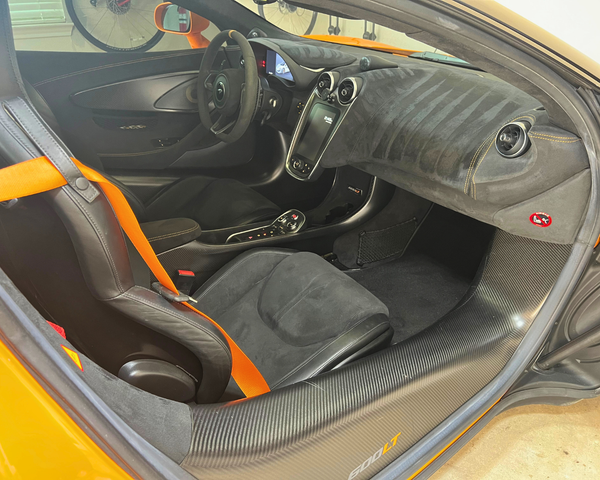 Photo of 2019 Orange McLaren 600LT