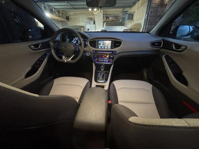 Photo of 2019 Black Hyundai IONIQ Hybrid