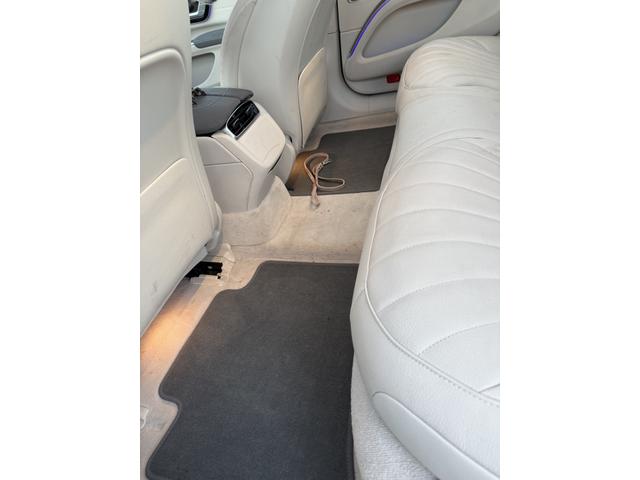 Photo of 2022 Red Mercedes-Benz EQS 580