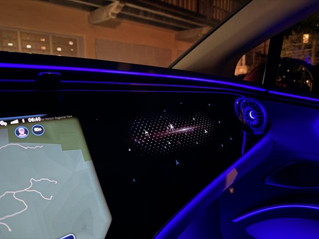 Photo of 2022 Red Mercedes-Benz EQS 580