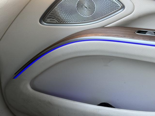 Photo of 2022 Red Mercedes-Benz EQS 580