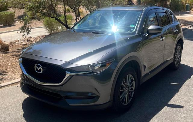 Photo of 2017 Gray Mazda CX-5
