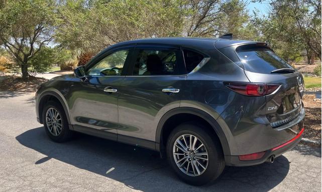 Photo of 2017 Gray Mazda CX-5