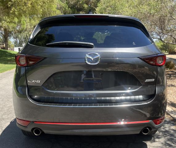 Photo of 2017 Gray Mazda CX-5