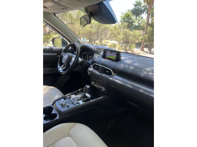 Photo of 2017 Gray Mazda CX-5