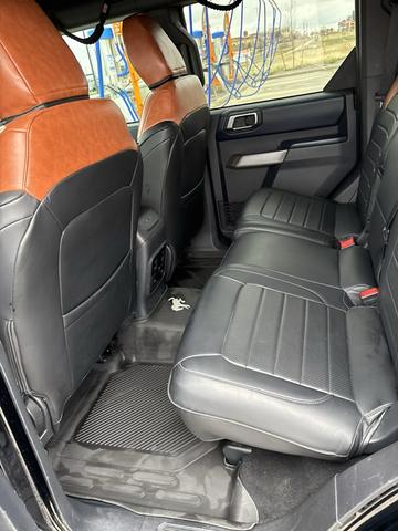 Photo of 2022 Black Ford Bronco