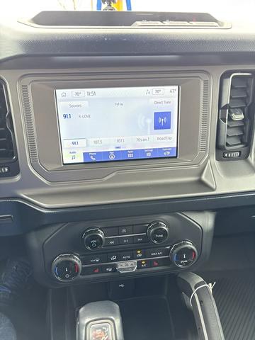Photo of 2022 Black Ford Bronco