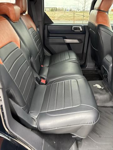 Photo of 2022 Black Ford Bronco