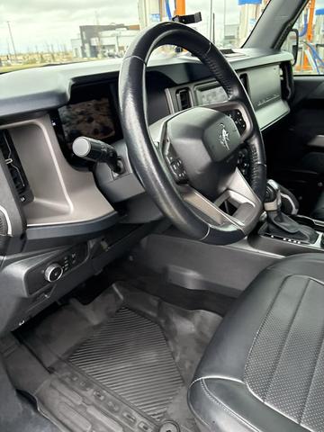 Photo of 2022 Black Ford Bronco