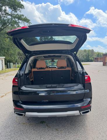 Photo of 2019 Black BMW X7