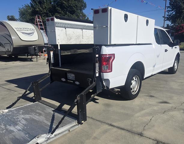 Photo of 2017 White Ford F-150