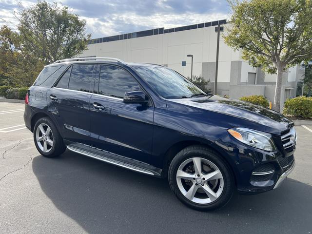 Photo of 2016 Blue Mercedes-Benz GLE-Class