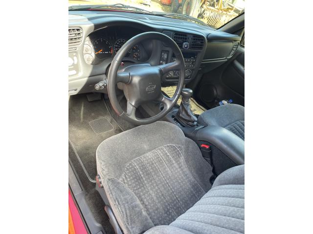 Photo of 2002 Red Chevrolet Blazer