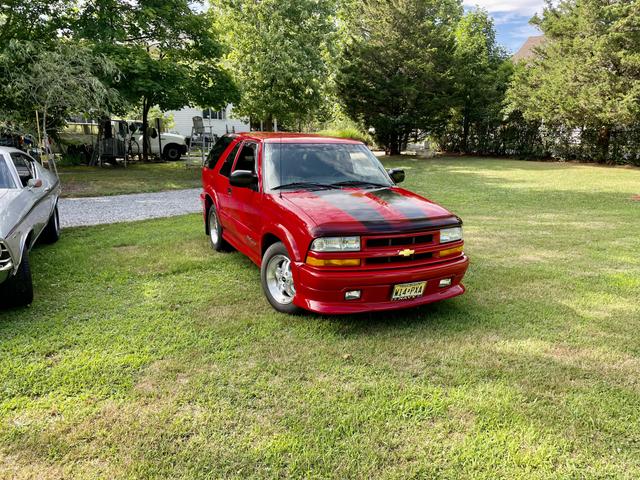 Photo of 2002 Red Chevrolet Blazer