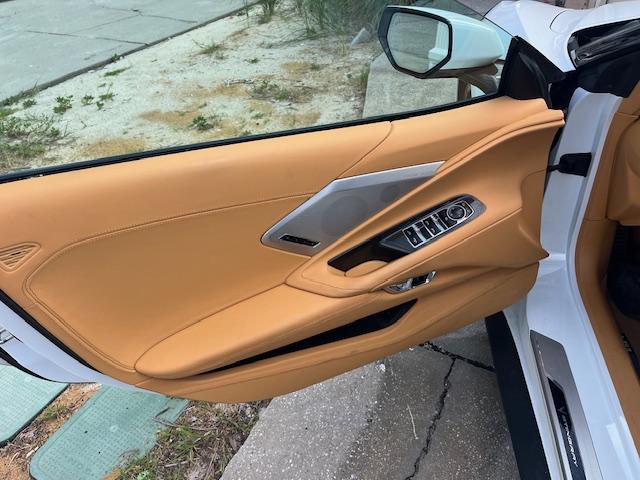 Photo of 2022 White Chevrolet Corvette