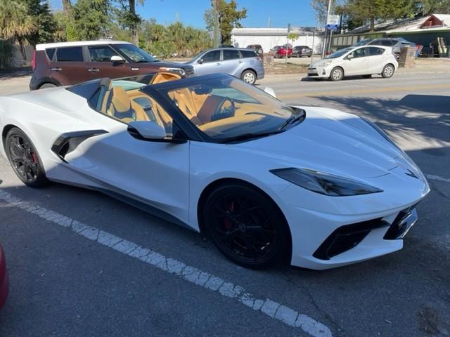 Photo of 2022 White Chevrolet Corvette