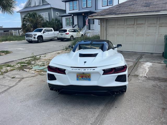 Photo of 2022 White Chevrolet Corvette