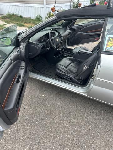 Photo of 2000 Silver Chrysler Sebring