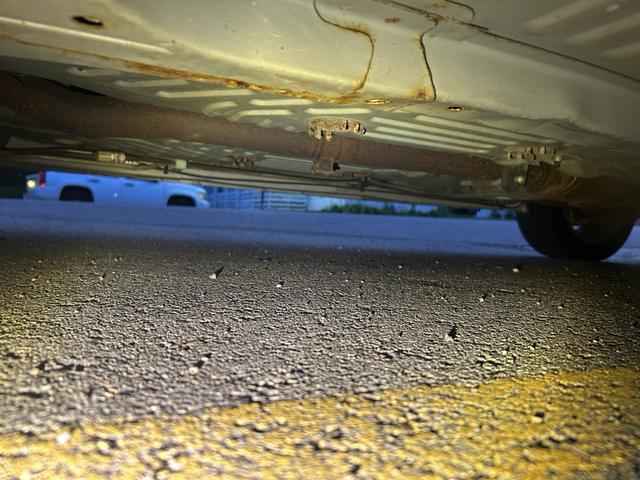 Photo of 2000 Silver Chrysler Sebring