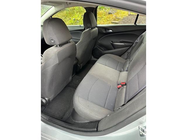 Photo of 2016 Silver Chevrolet Cruze