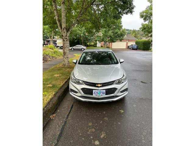 Photo of 2016 Silver Chevrolet Cruze
